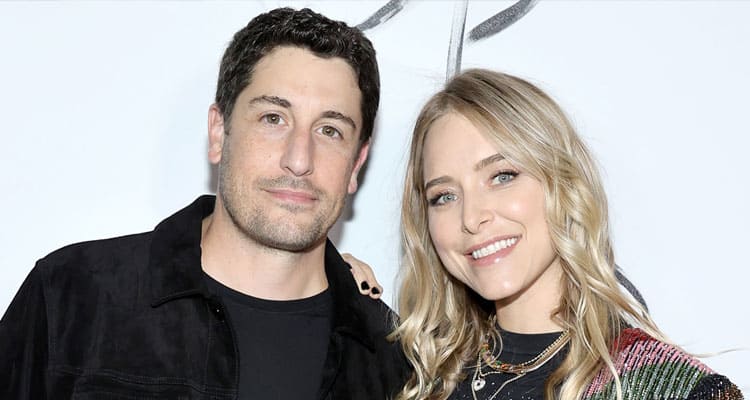 Is Jason Biggs Married? (July 2023) Who is Jason Biggs Married to? Who is Jason Biggs wife Jenny Mollen?